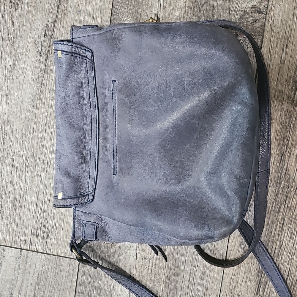 The Sak Navy blue Serrano Leather Saddle Bag crossbody purse fringe metal accent - Picture 6 of 11
